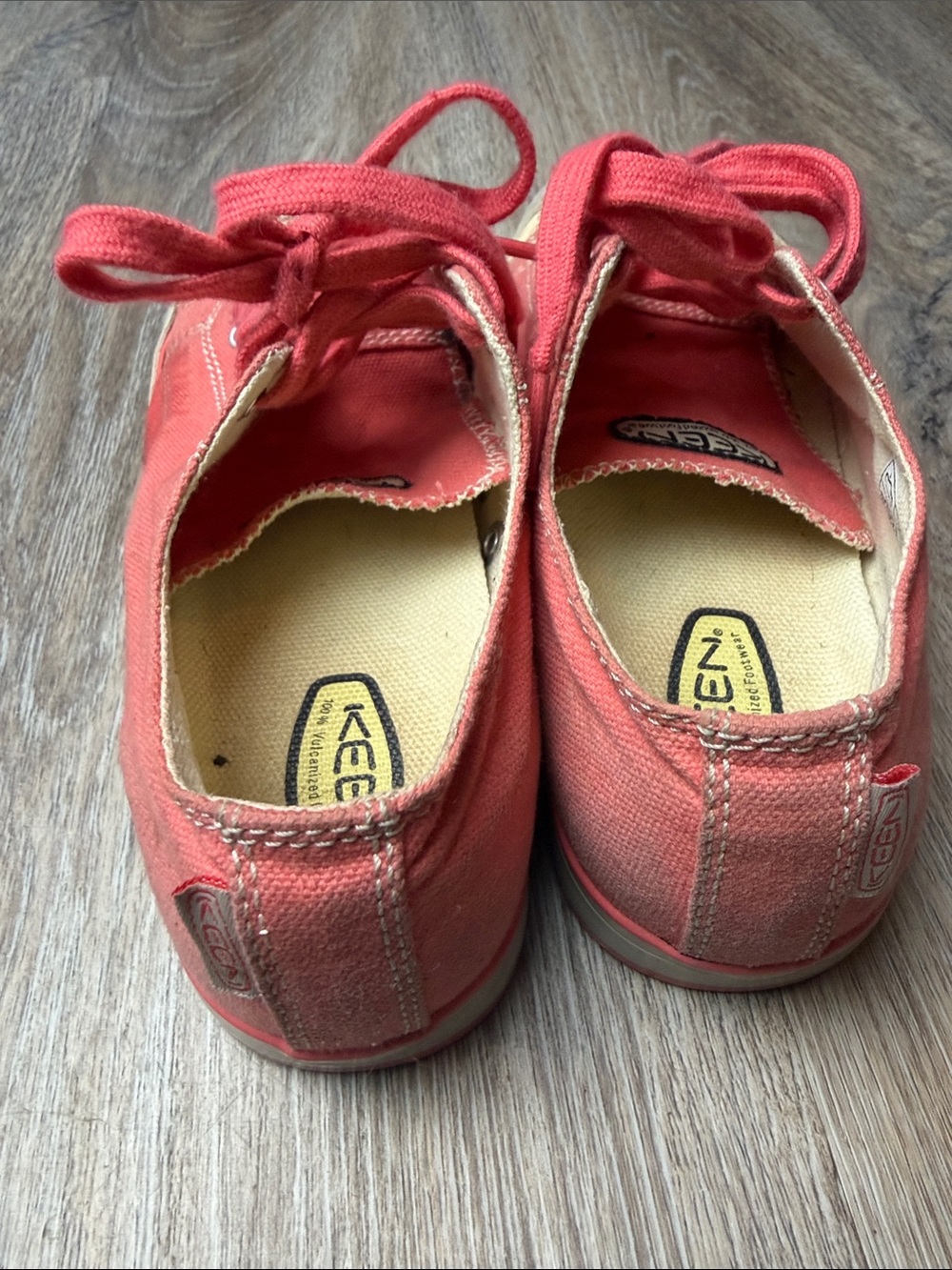 KEEN Coronado Canvas Sneakers Coral/Pink Size 4 Youth/Women’s 5.5-6 - Picture 6 of 13